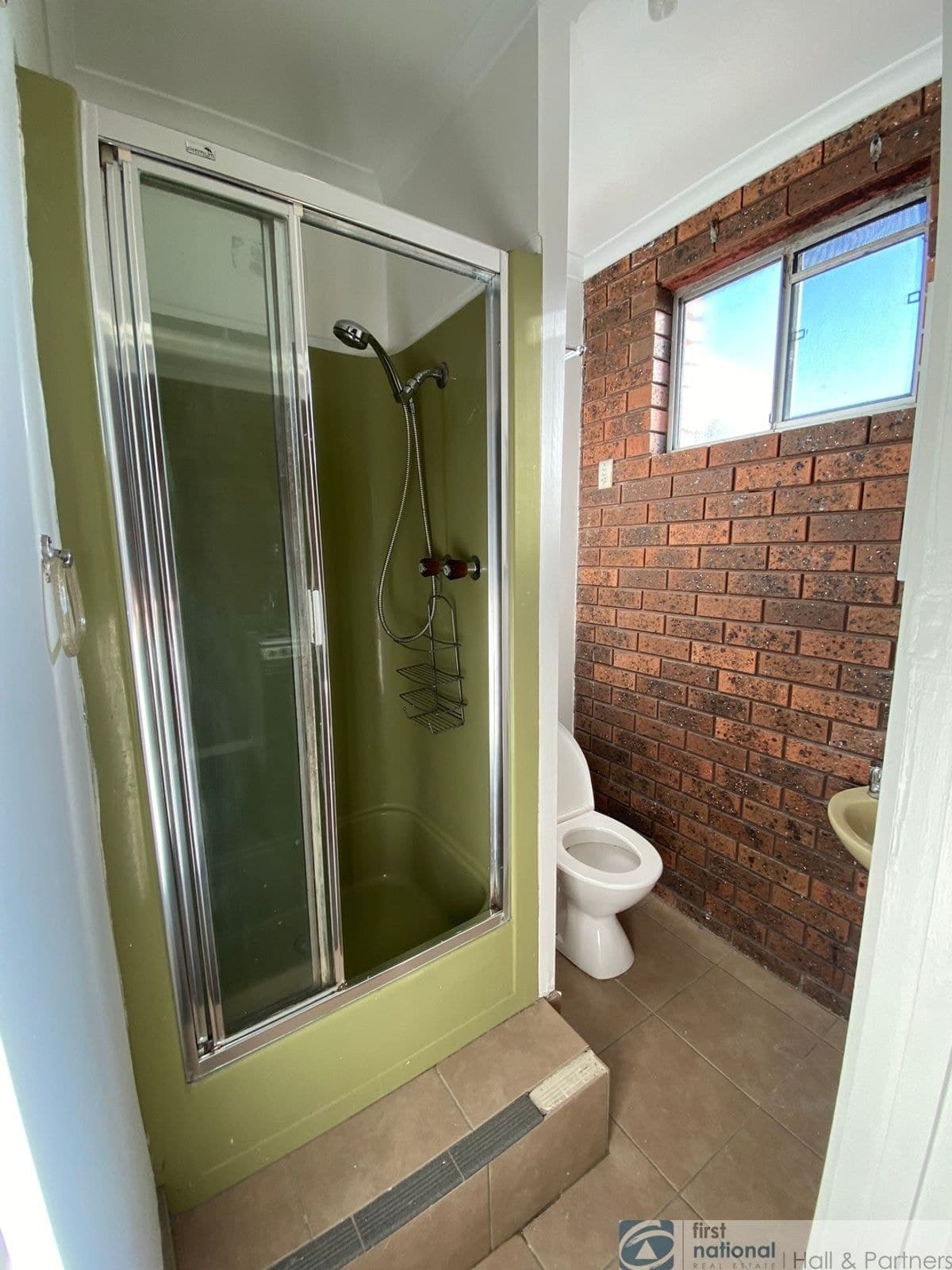 8A Stevenson Avenue, Dandenong North VIC 3175, Dandenong North - Thumbnail 5