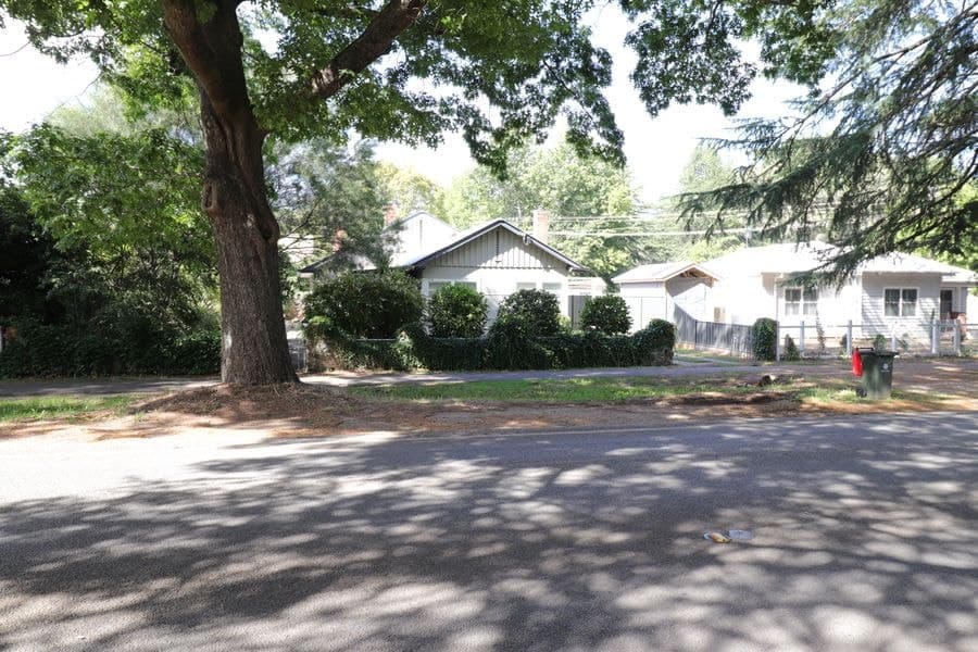 44 Delany Avenue, Bright VIC 3741, Bright - Image 1
