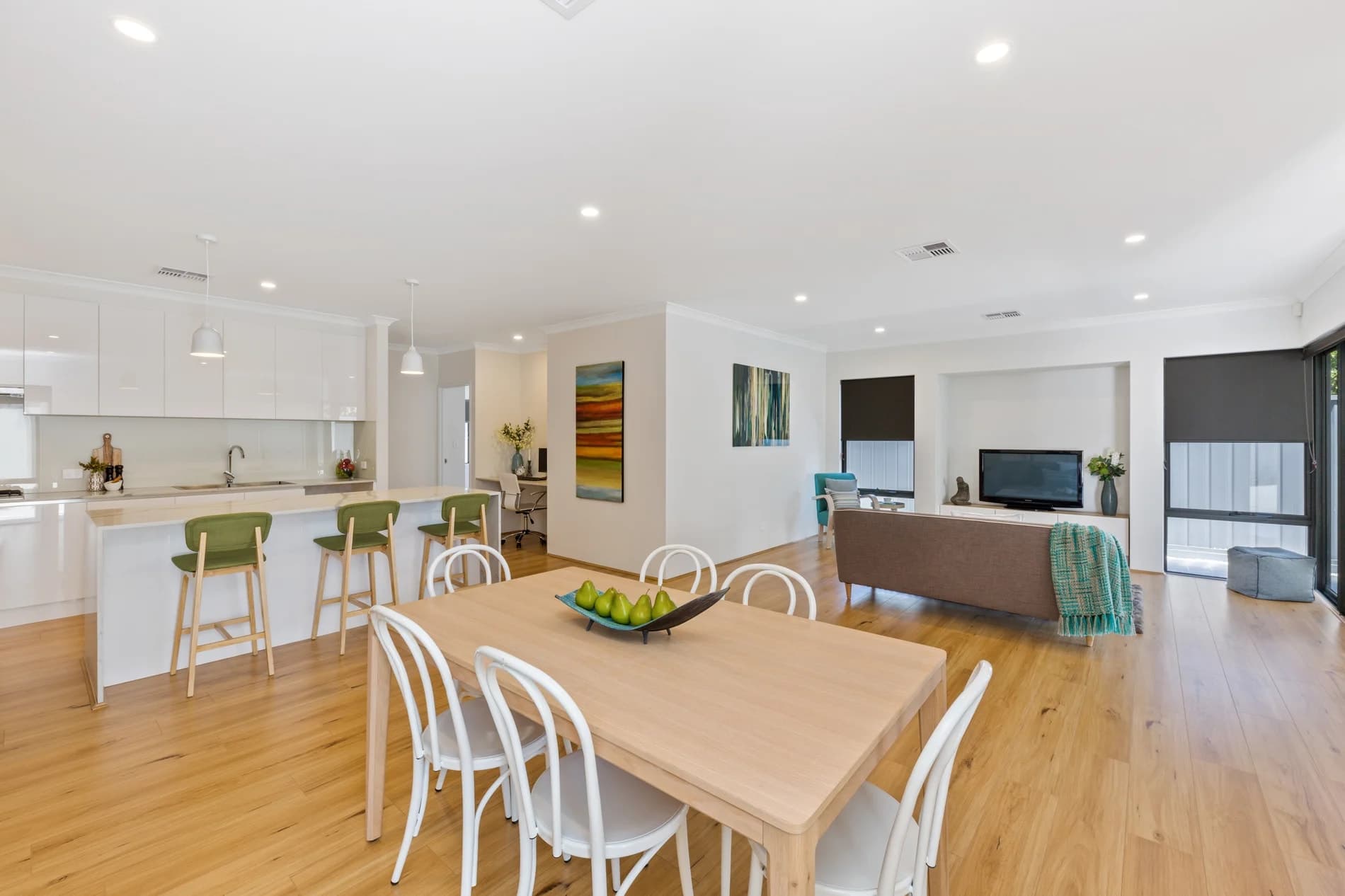 6/27 Falkirk Avenue, MAYLANDS WA 6051, Bedford - Image 1