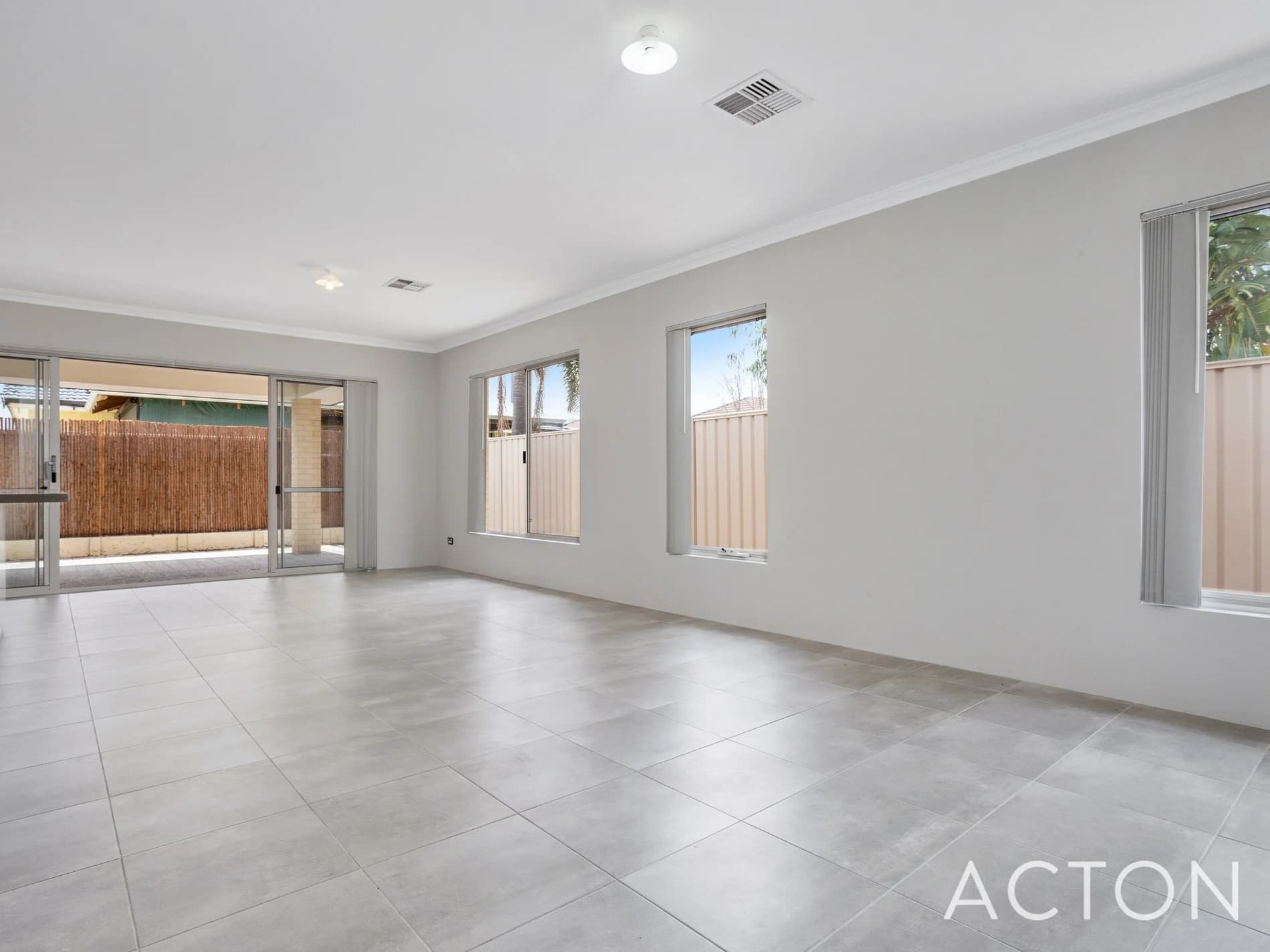 6/27 Falkirk Avenue, MAYLANDS WA 6051, Embleton - Thumbnail 7