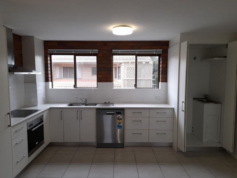 6/46 Newcross Street, Indooroopilly QLD 4068, Indooroopilly - Image 1