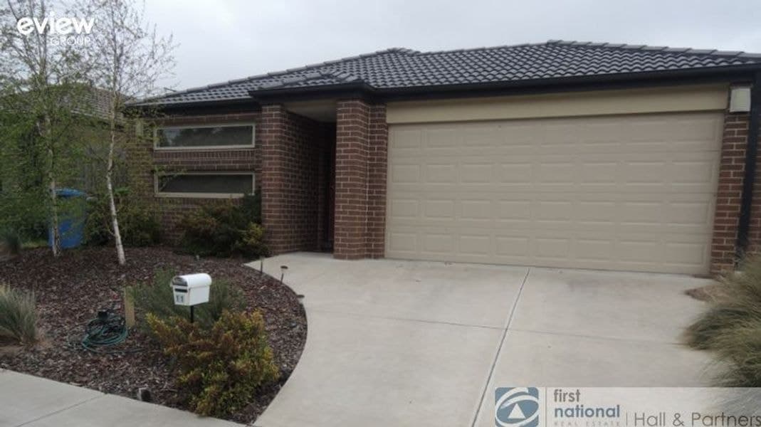 11 Chong Court, Berwick VIC 3806, Berwick - Image 1