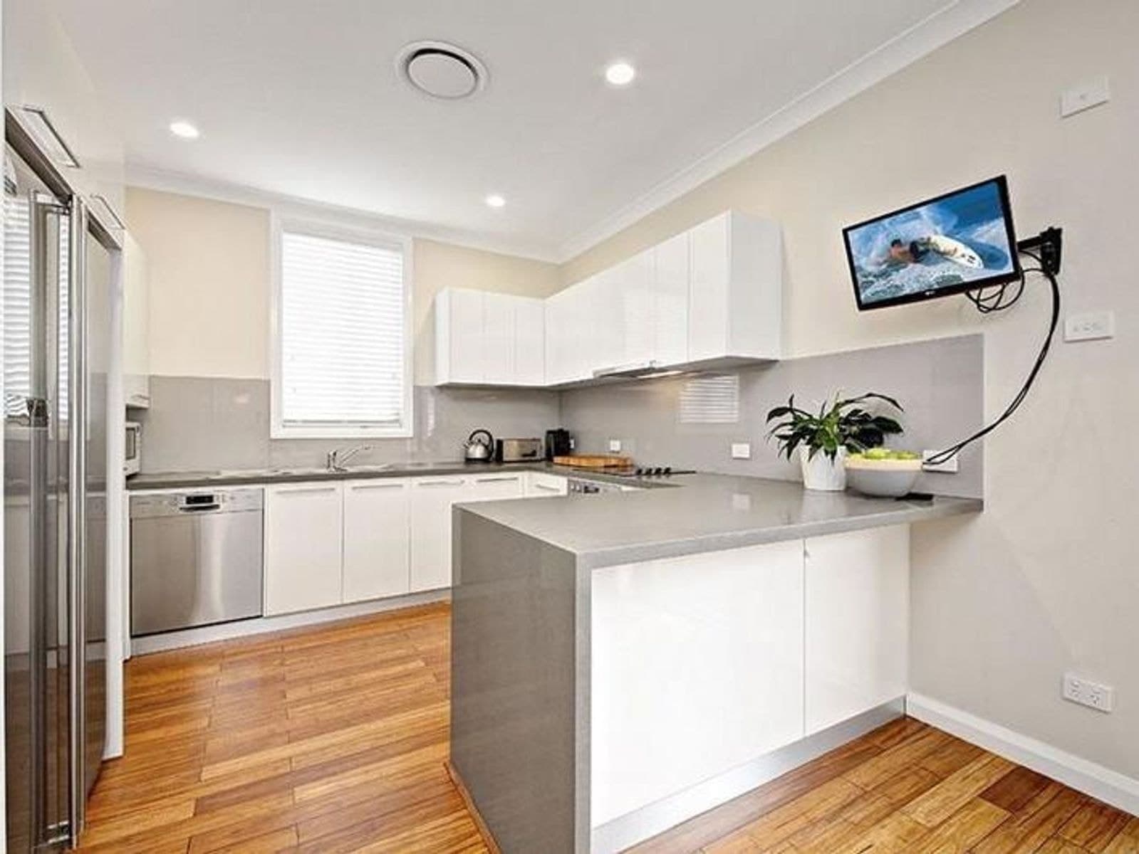 52 Hinemoa Street, Panania NSW 2213, Panania - Thumbnail 4
