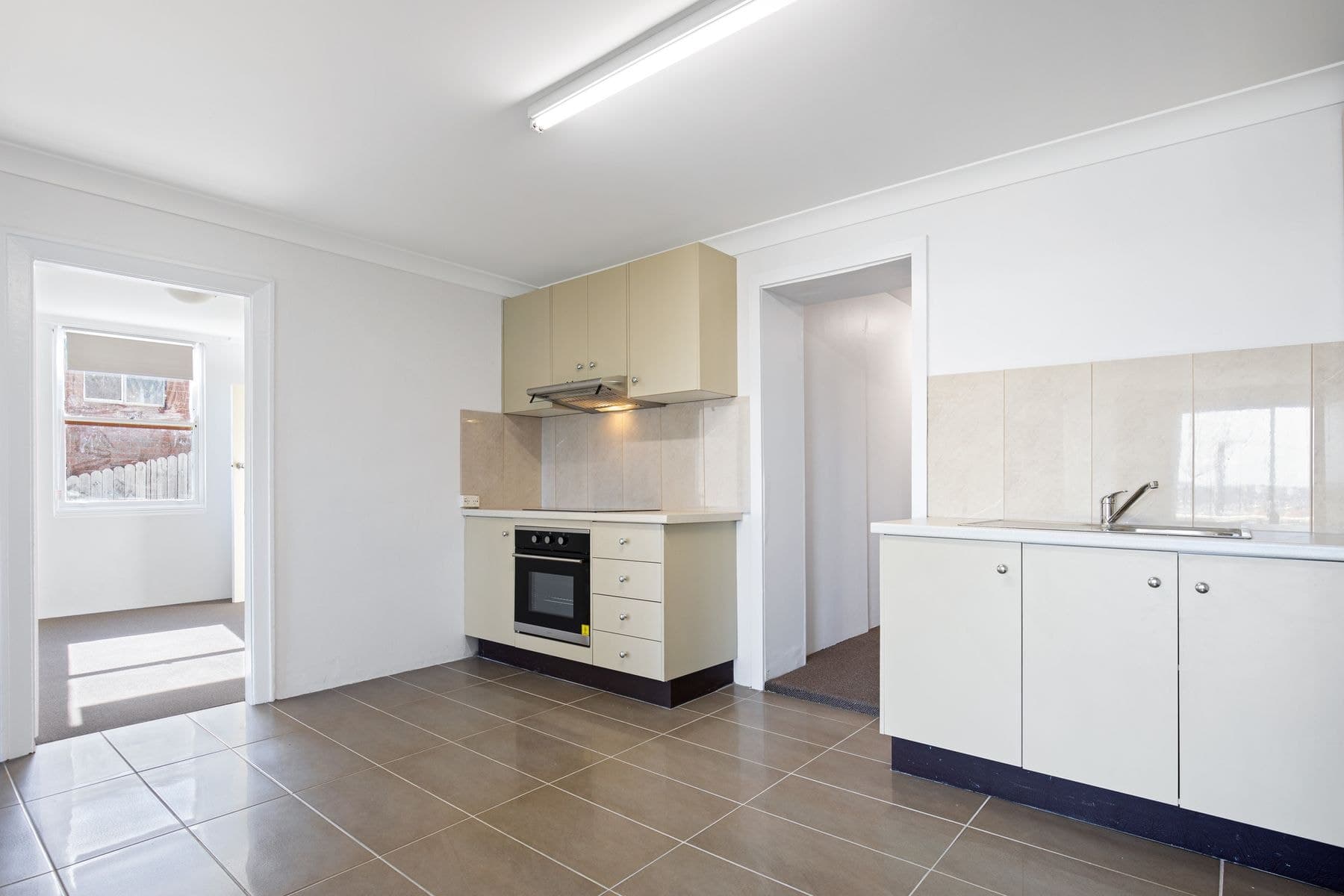1/45 Nesca Parade, The Hill NSW 2300, The Hill - Thumbnail 4