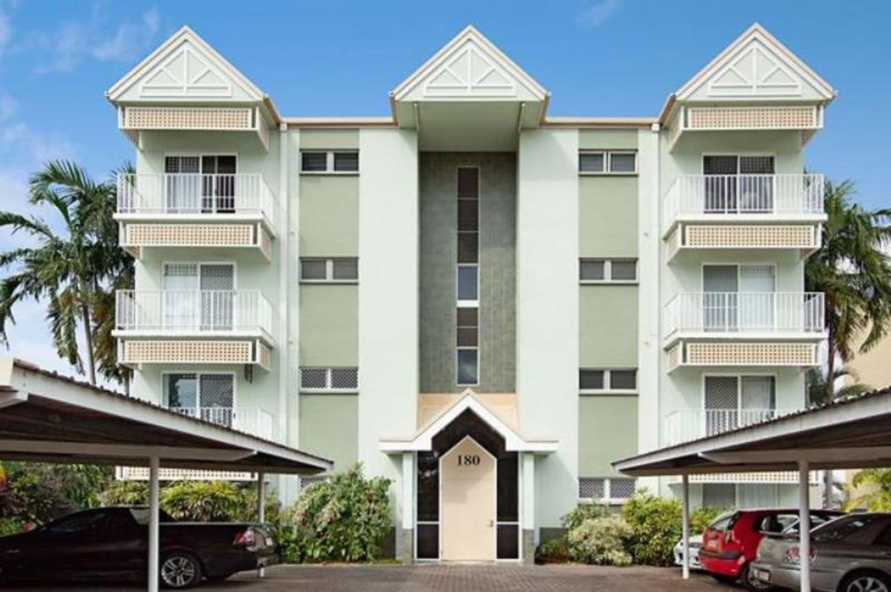 7/180 Smith Street, Larrakeyah NT 0820, Larrakeyah - Image 1