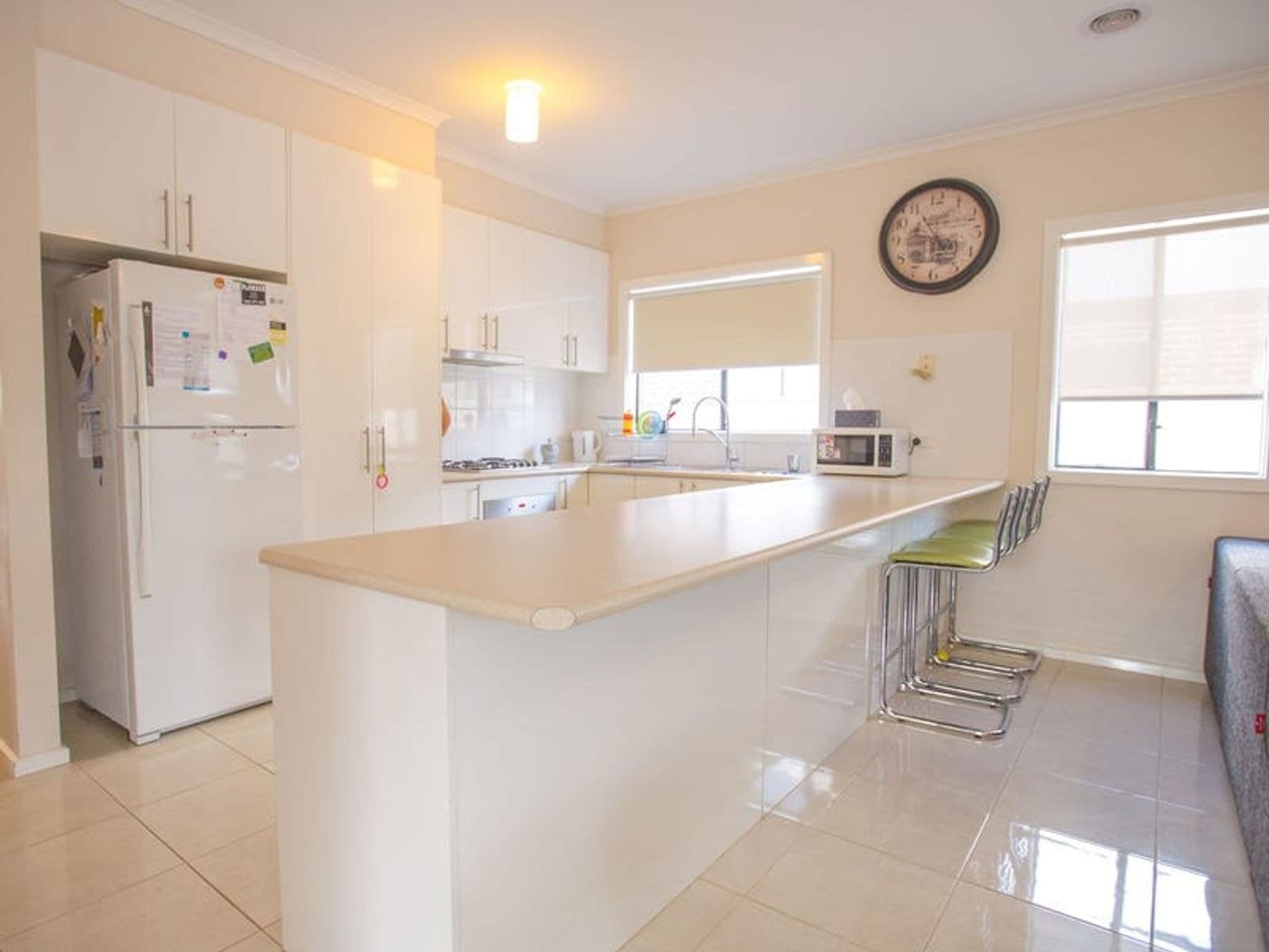 49 Stonehill Drive, Bacchus Marsh, VIC 3340, Bacchus Marsh - Thumbnail 4