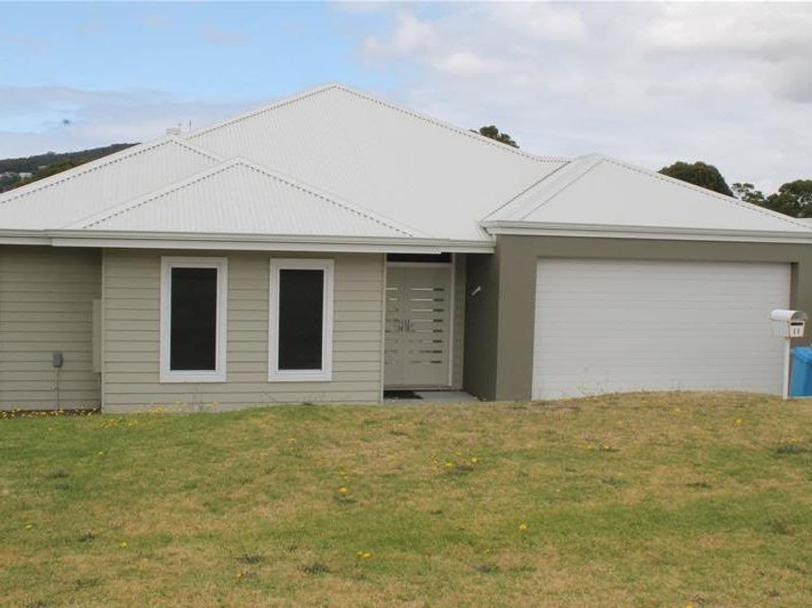 11 Ardeana Crescent, Yakamia WA 6330, Yakamia - Image 1