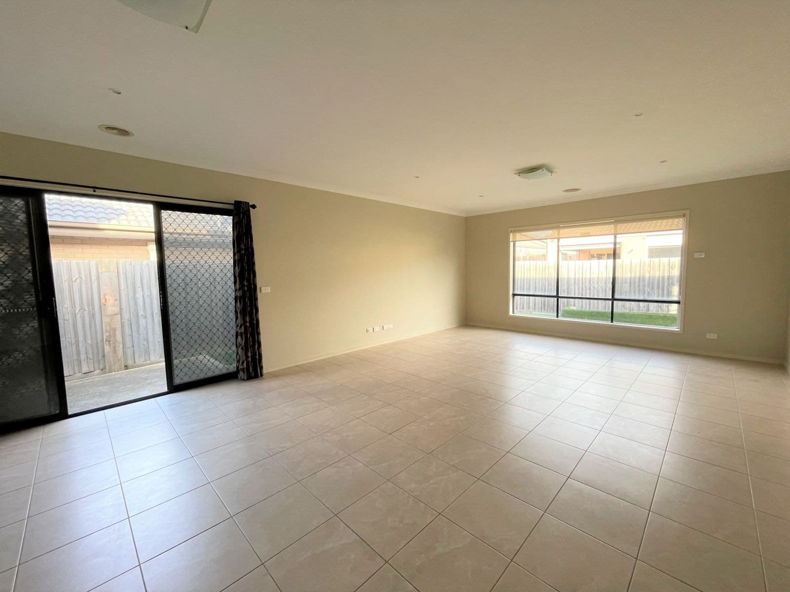 11 Landing Place, Point Cook VIC 3030, Point Cook - Thumbnail 8