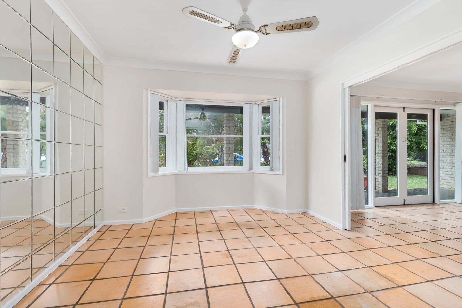 39 St George Crescent, Sandy Point, NSW 2172, Sandy Point - Thumbnail 3
