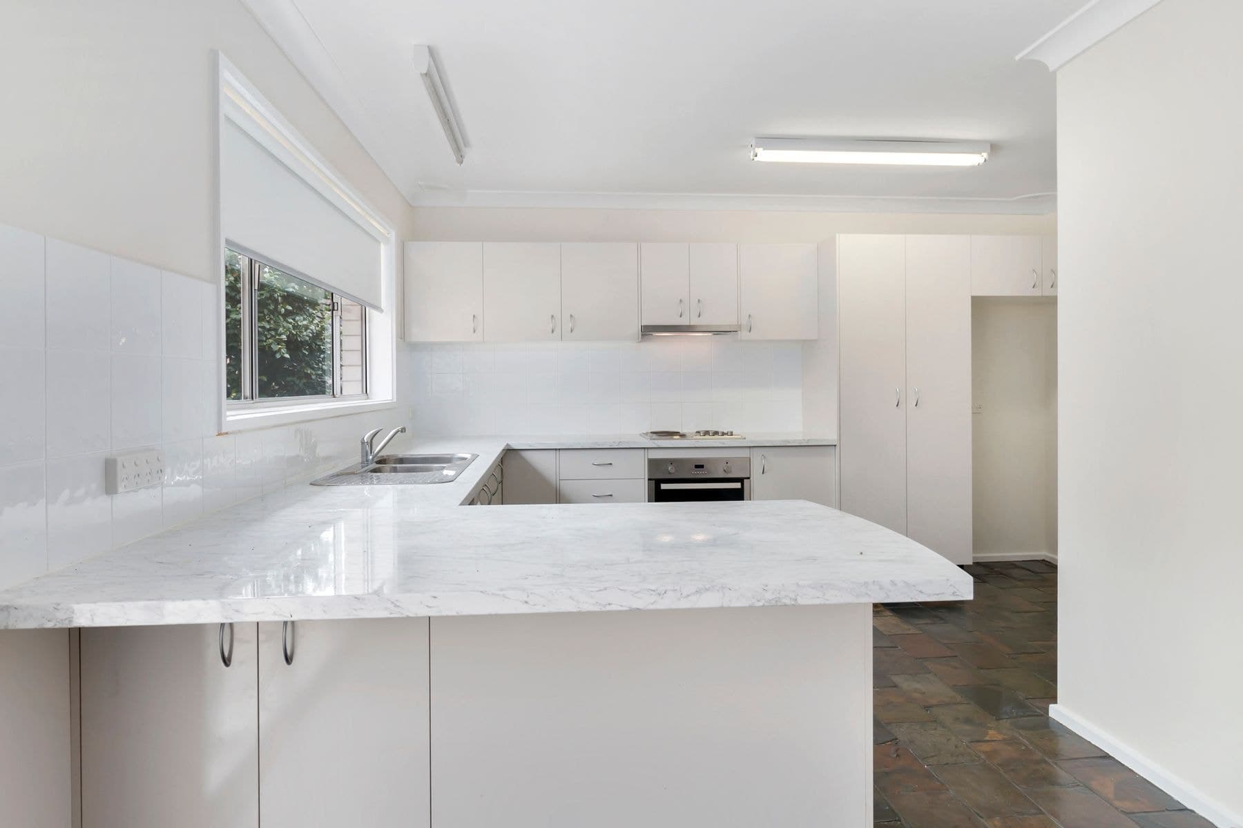 39 St George Crescent, Sandy Point, NSW 2172, Sandy Point - Thumbnail 4