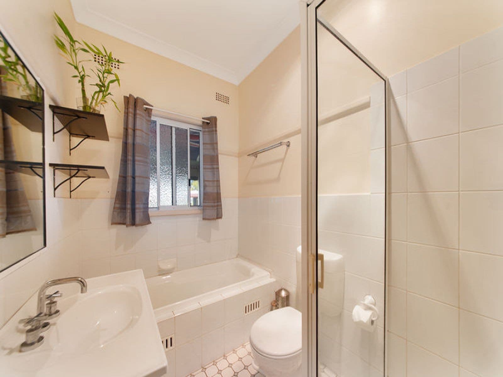 14 Swain Street, Moorebank NSW 2170, Moorebank - Thumbnail 7