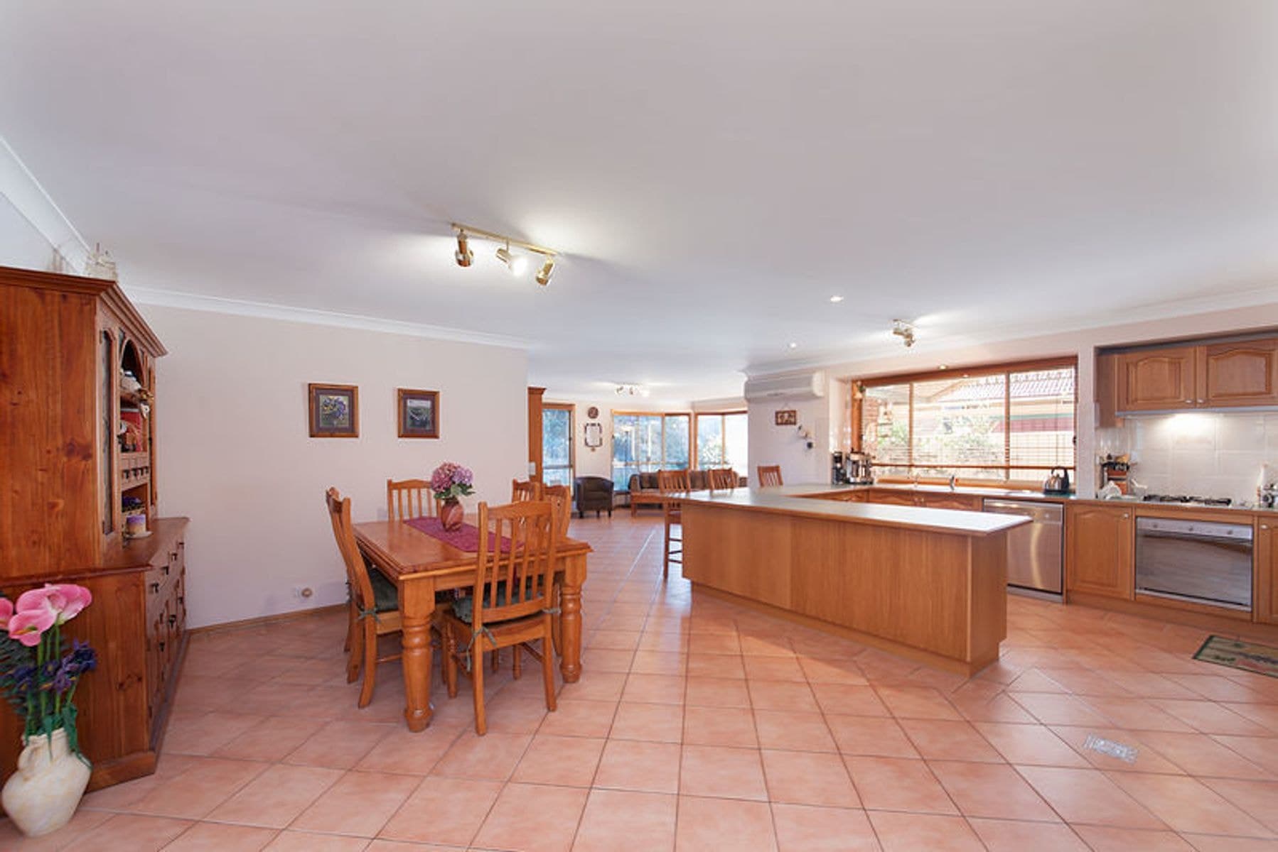 4 Buna Street, Holsworthy NSW 2173, Holsworthy - Thumbnail 3