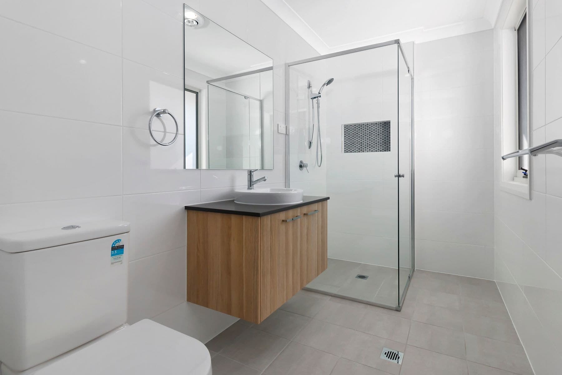 12 Wewak Street, Holsworthy NSW 2173, Holsworthy - Thumbnail 6