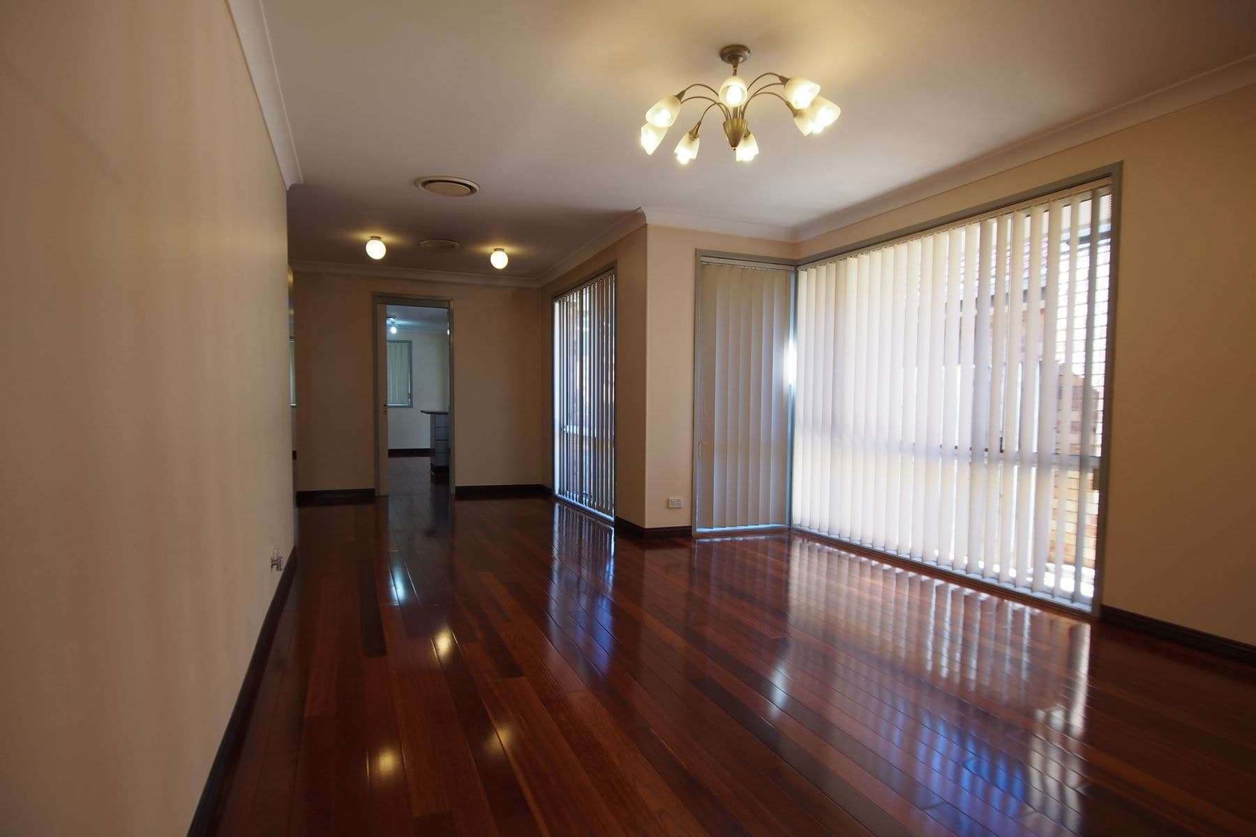 11 Gatley Court, Wattle Grove NSW 2173, Wattle Grove - Thumbnail 2