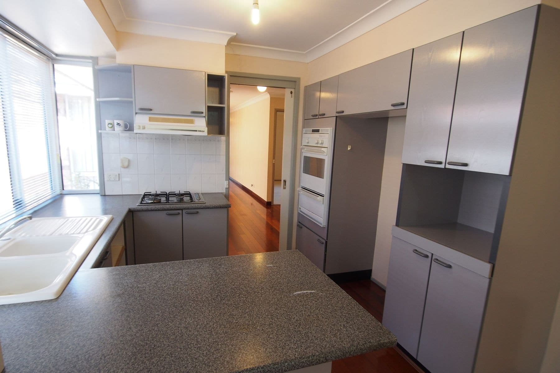 11 Gatley Court, Wattle Grove NSW 2173, Wattle Grove - Thumbnail 3