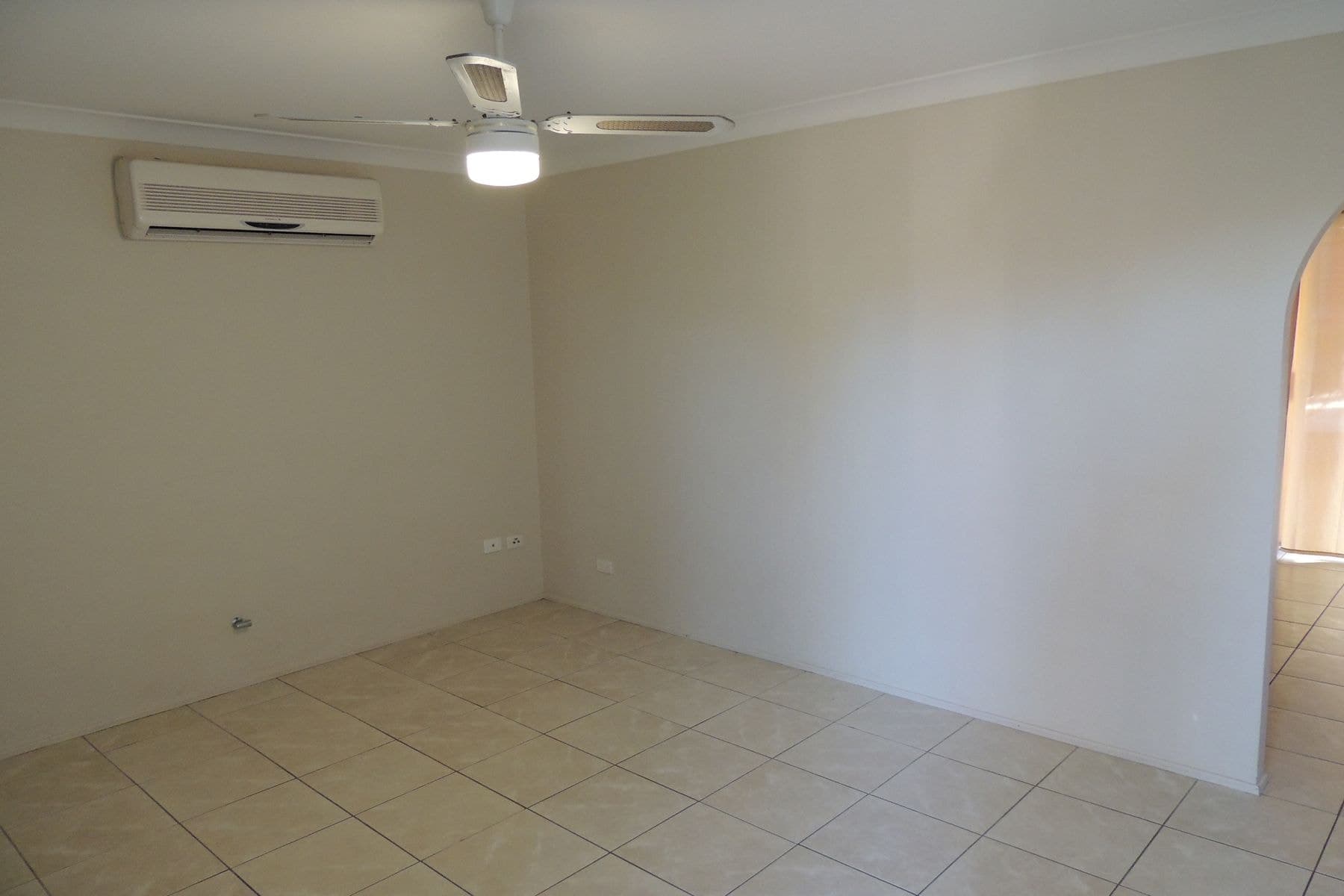 26 Glenella Way, Minto, NSW 2566, Minto - Thumbnail 3