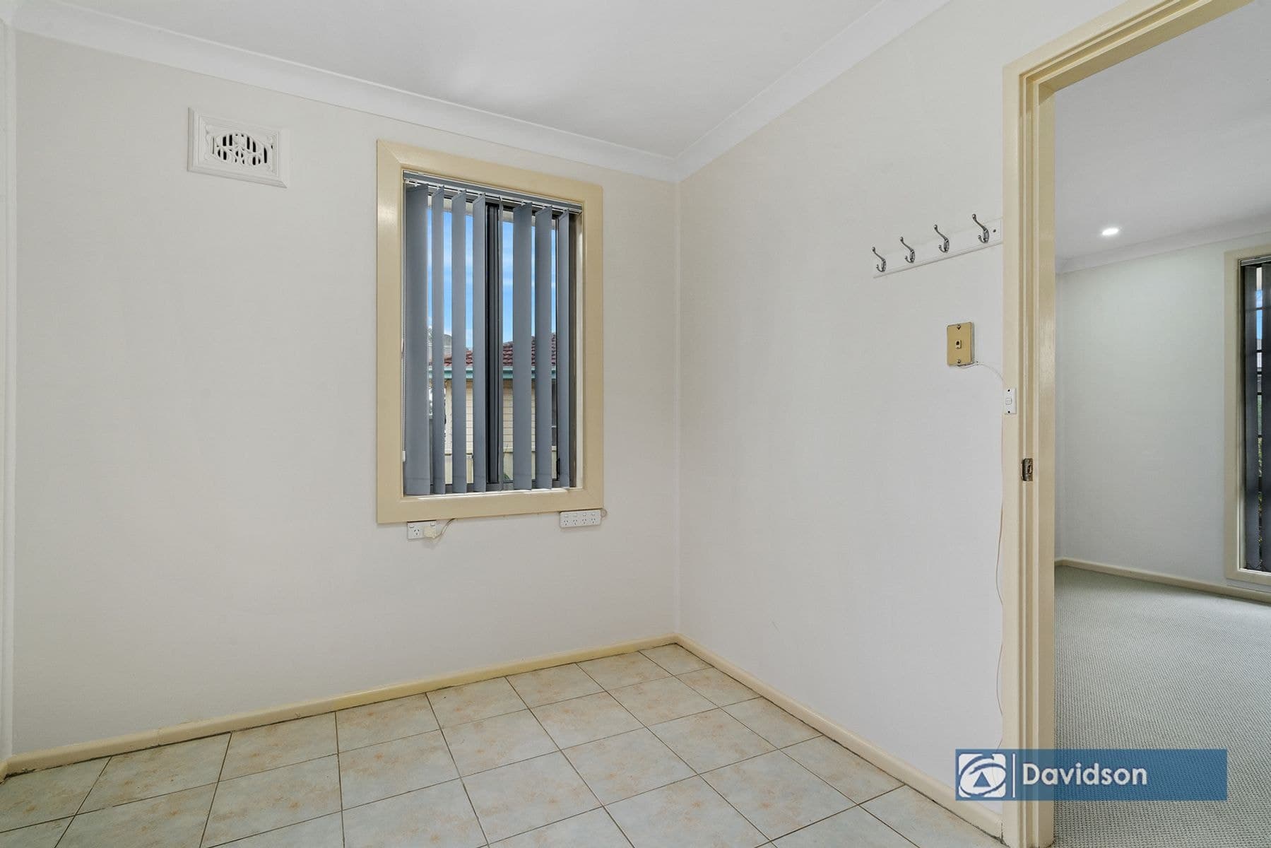 56 Miri Crescent, Holsworthy, NSW 2173, Holsworthy - Thumbnail 3