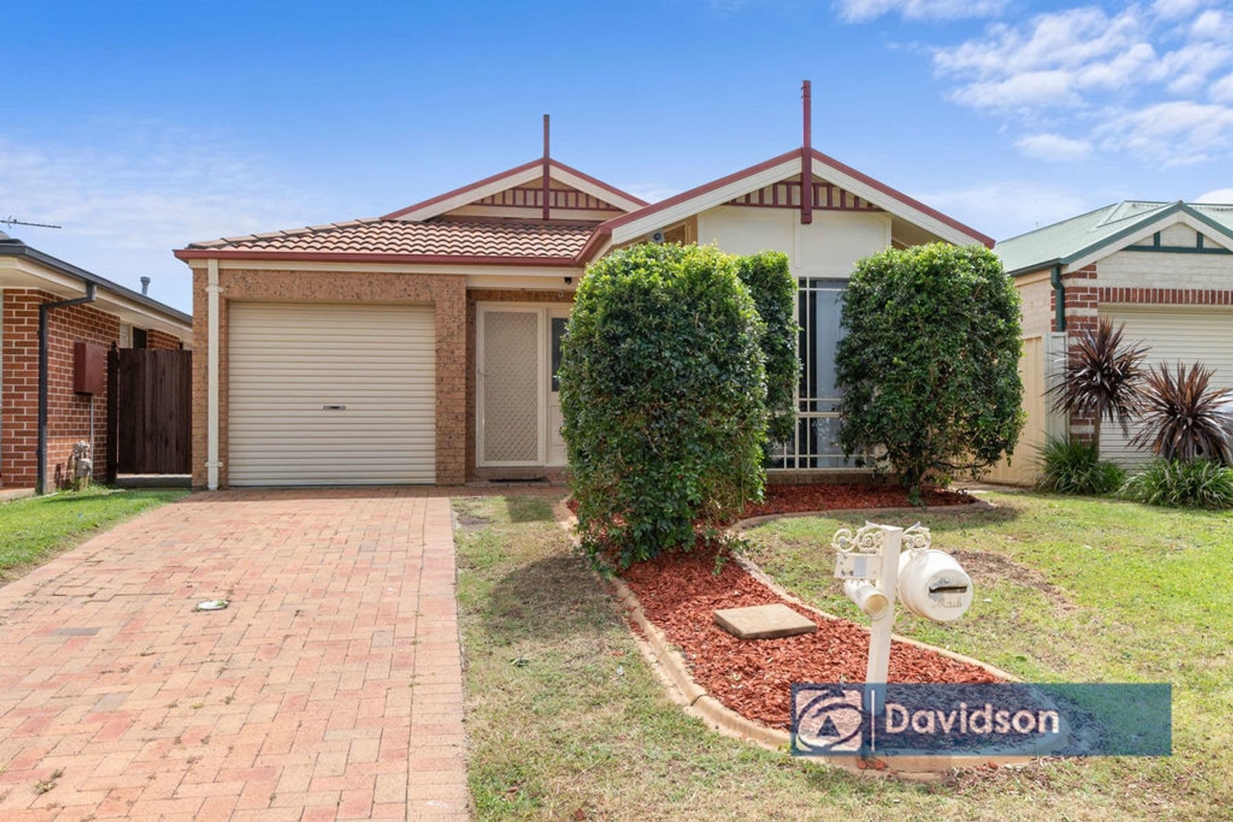 11 Wallcliffe Court, Wattle Grove NSW 2173, Wattle Grove - Image 1