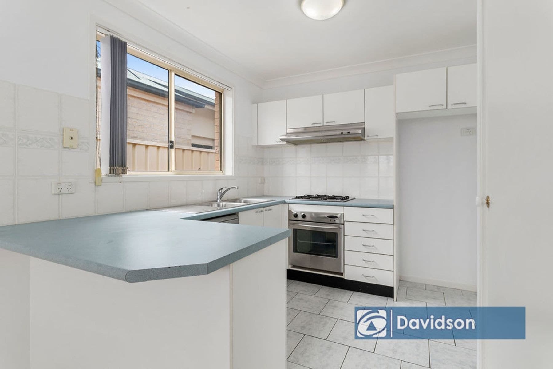11 Wallcliffe Court, Wattle Grove NSW 2173, Wattle Grove - Thumbnail 4