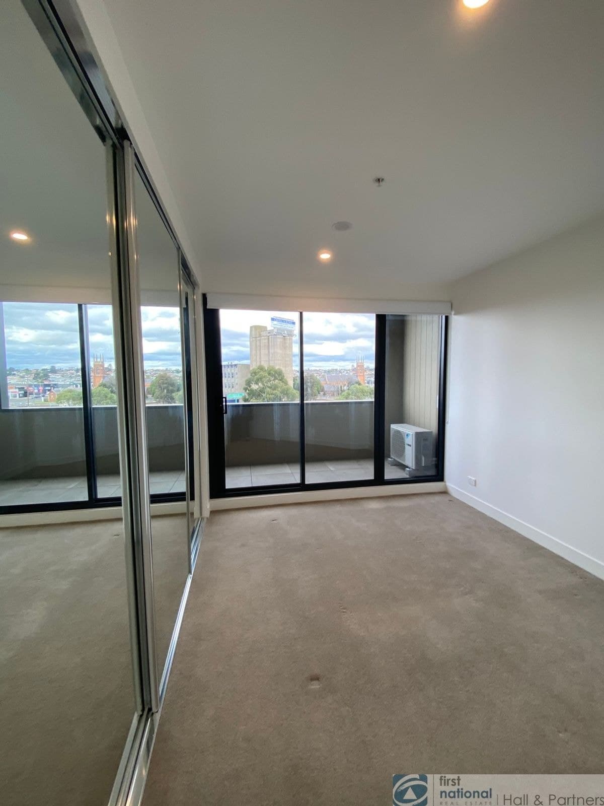 407/53 Mercer Street, Geelong VIC 3220, Geelong - Thumbnail 4