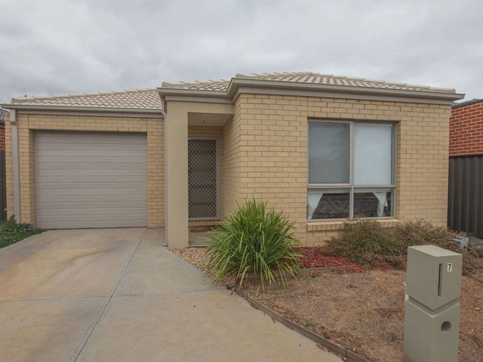 7 Mavi Avenue, Melton, VIC 3337, Melton - Image 1