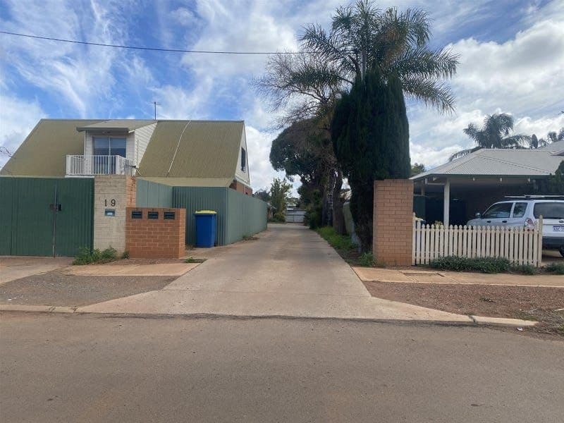 4/19 Gordon Street, Mullingar WA 6430, Mullingar - Image 1