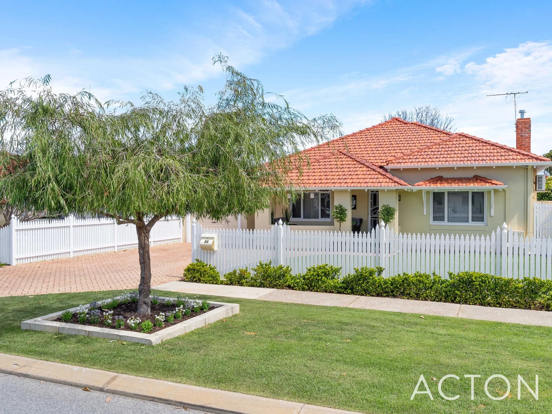 6/27 Falkirk Avenue, MAYLANDS WA 6051, Inglewood - Image 1