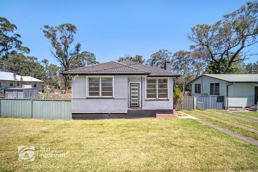 4 Martin Place, Edgeworth NSW 2285, Edgeworth - Image 1