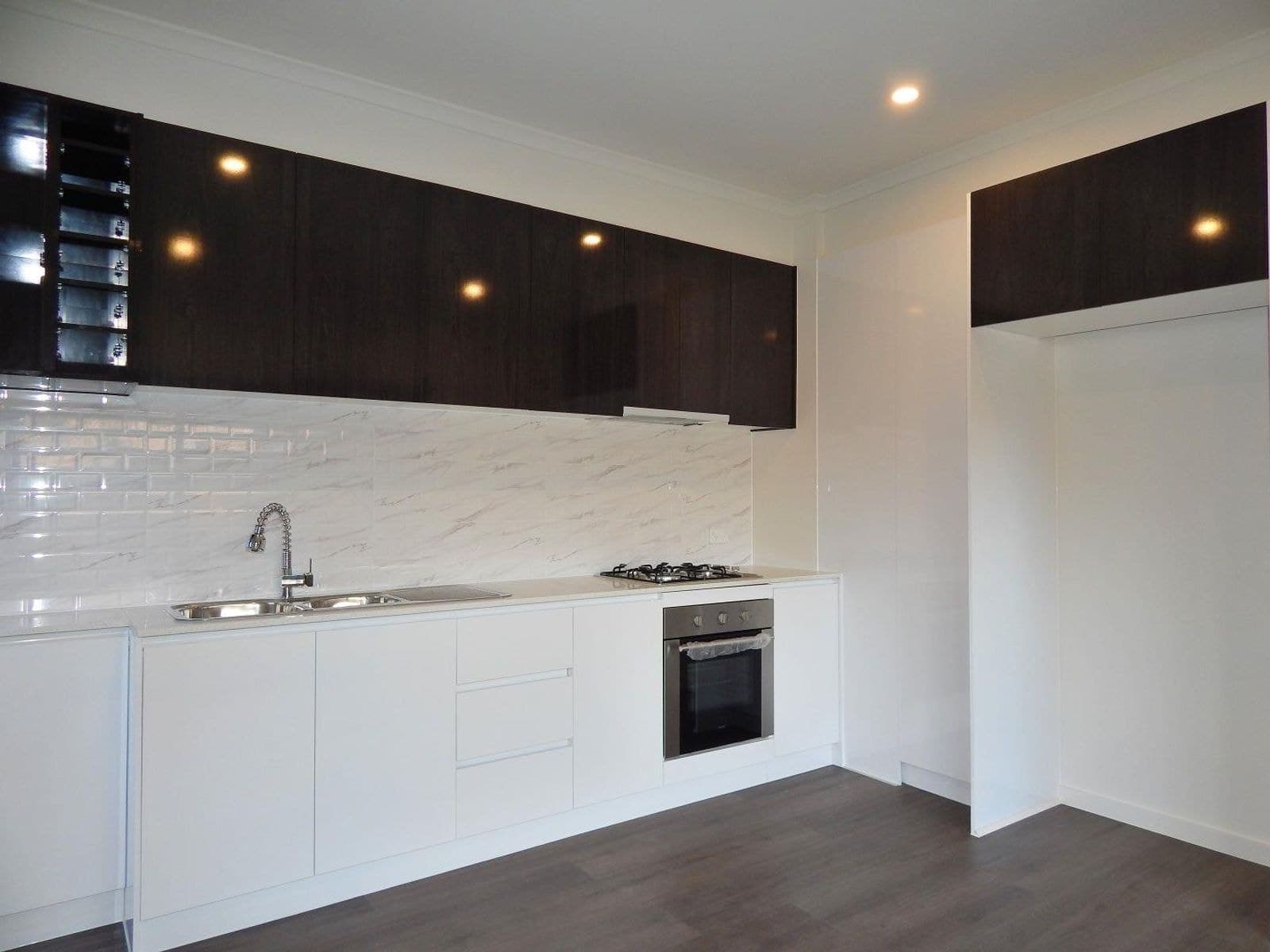 2/38 Pickett Street, Reservoir VIC 3073, Reservoir - Thumbnail 3