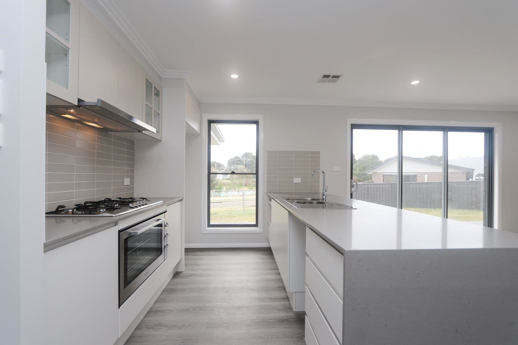 22 Madeleine Drive, Goulburn NSW 2580, Goulburn - Thumbnail 2