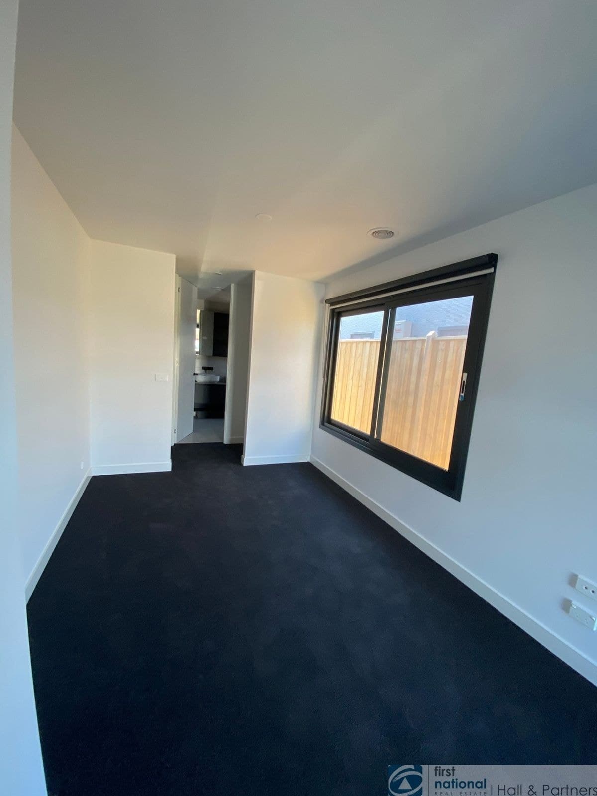 16 Rooney Road, Clyde North VIC 3978, Clyde North - Thumbnail 7