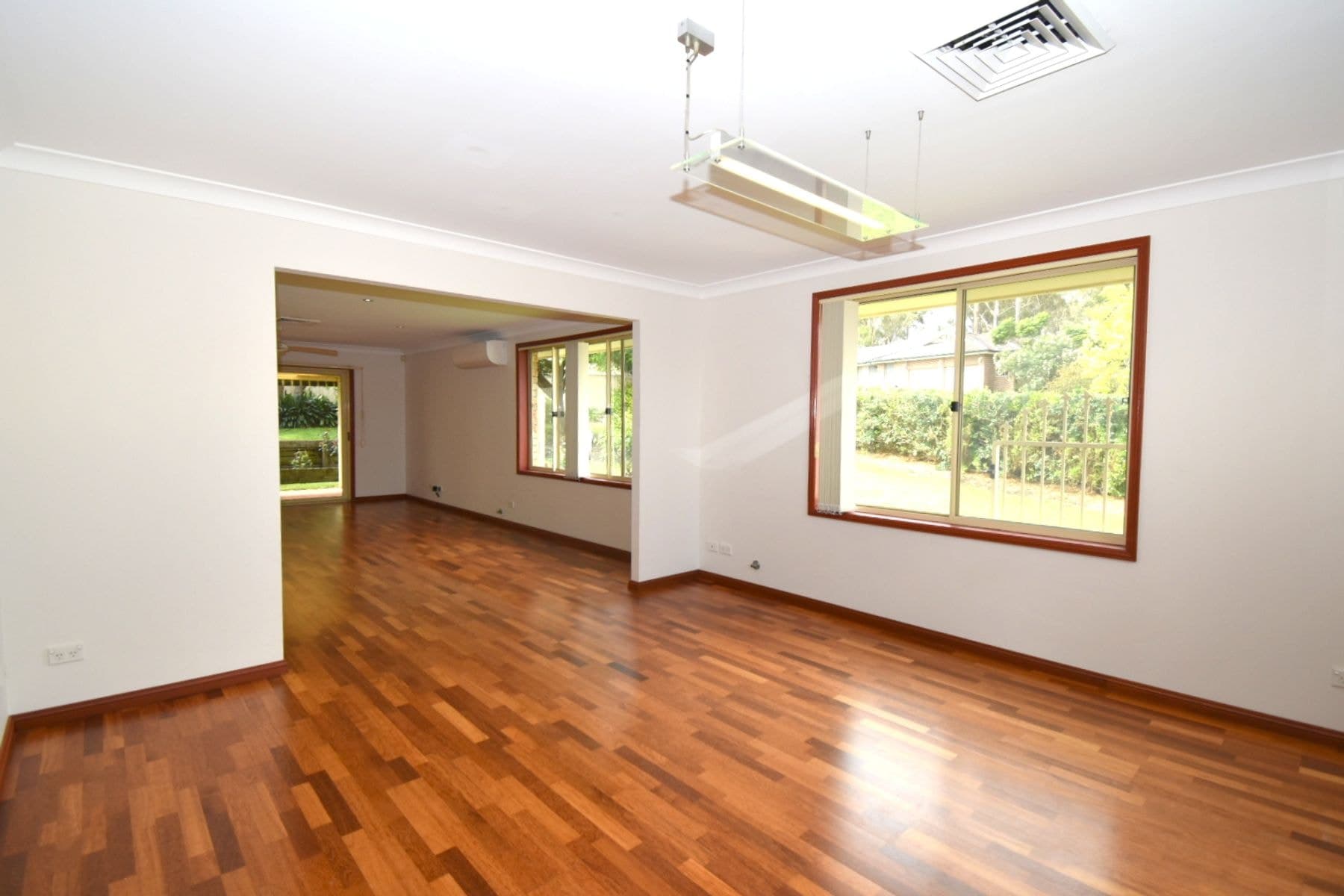 1 Cowdery Way, Currans Hill NSW 2567, Currans Hill - Thumbnail 6