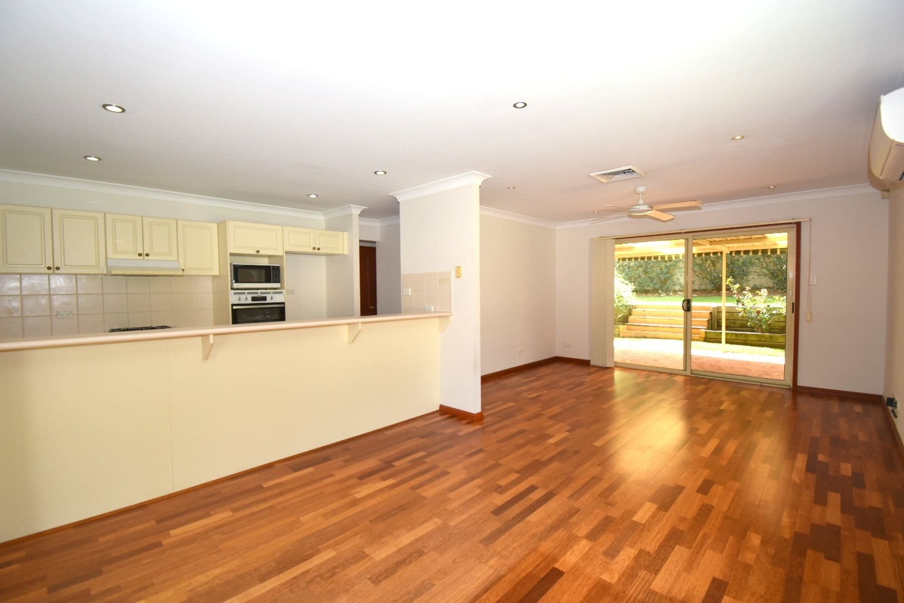 1 Cowdery Way, Currans Hill NSW 2567, Currans Hill - Thumbnail 8