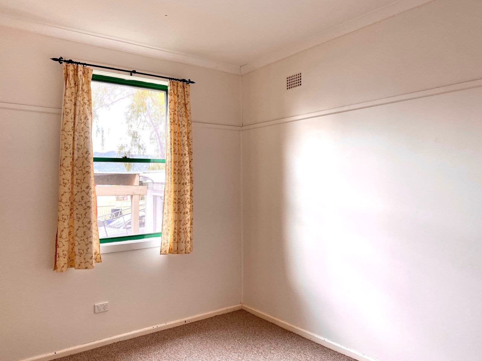 23 Thompson Crescent, Tamworth NSW 2340, Tamworth - Thumbnail 7