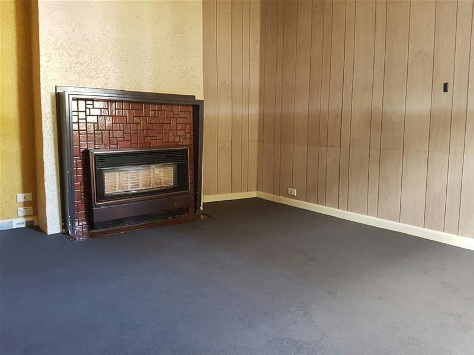 2 Greaves Street South, Werribee VIC 3030, Werribee - Thumbnail 3