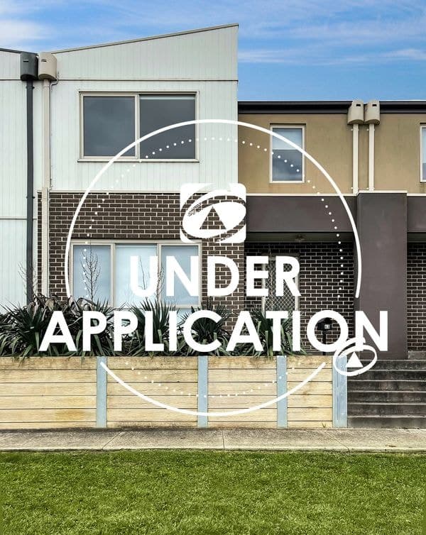 63 Atlantic Drive, Pakenham VIC 3810, Pakenham - Image 1