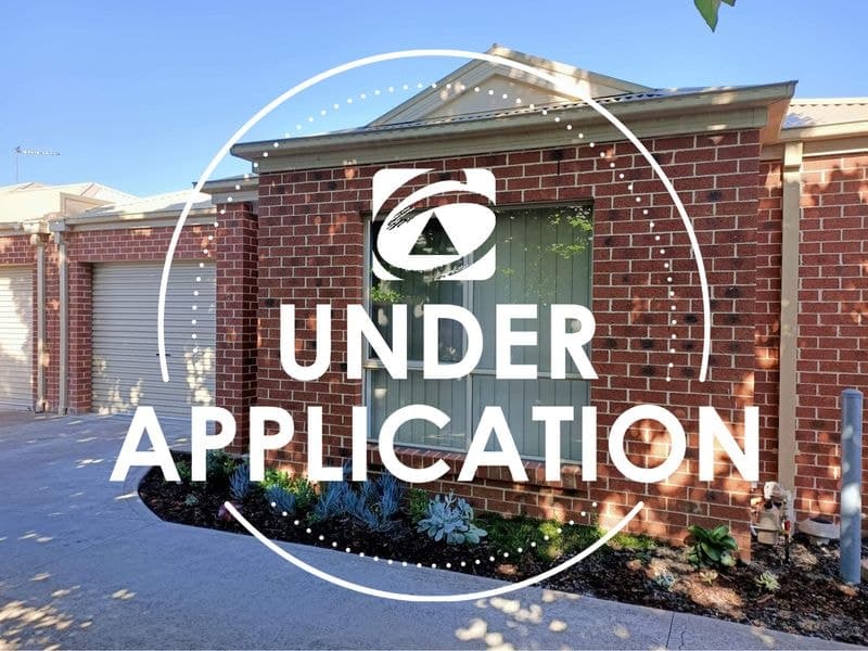 2/3 Princes Highway, Pakenham VIC 3810, Pakenham - Image 1