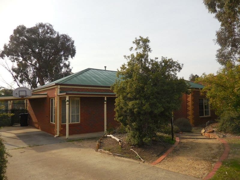 9 Joshua Court, Spring Gully VIC 3550, Spring Gully - Image 1