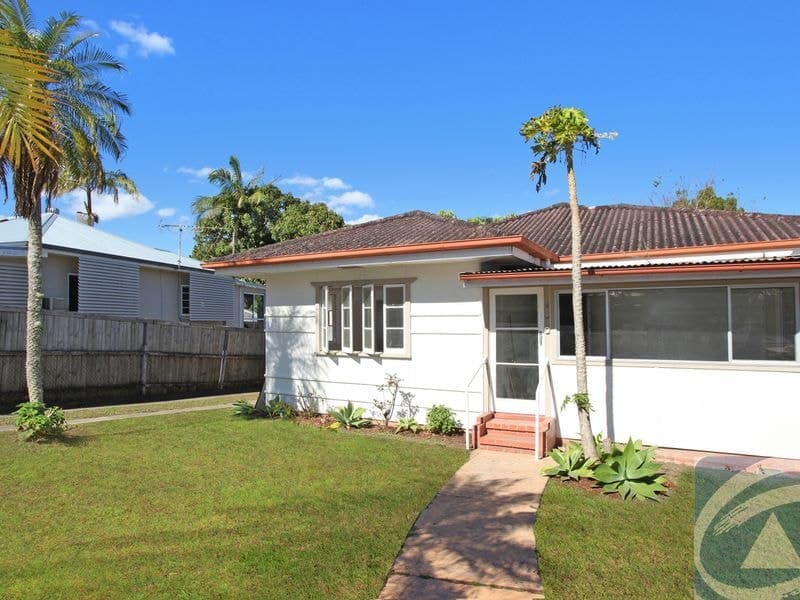 4 Oxleigh Crescent, Nambour QLD 4560, Nambour - Image 1
