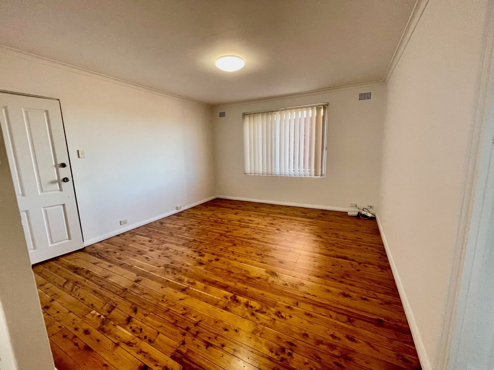 1/1 Remly Street, ROSELANDS NSW 2196, Roselands - Thumbnail 2