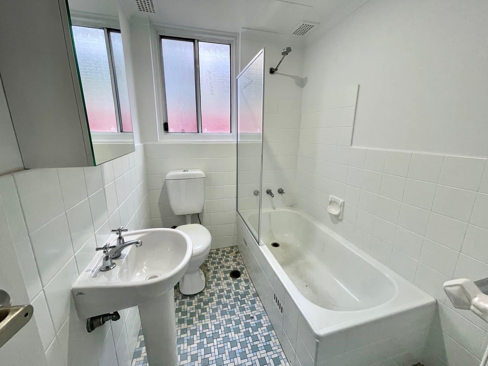 1/1 Remly Street, ROSELANDS NSW 2196, Roselands - Thumbnail 5
