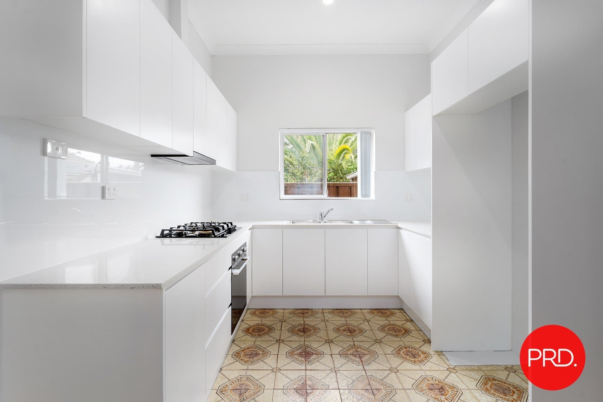 4 Kings Road, BRIGHTON LE SANDS NSW 2216, Brighton-Le-Sands - Thumbnail 2