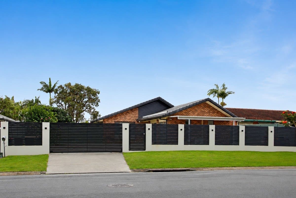 8 Whipbird Court, Burleigh Waters QLD 4220, Burleigh Waters - Image 1