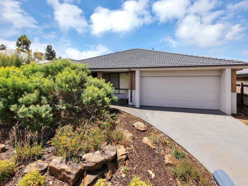 32 Silverdale Drive, Bacchus Marsh VIC 3340, Bacchus Marsh - Image 1