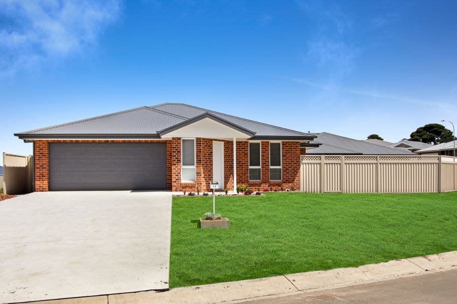 14 Swan Loop, Goulburn NSW 2580, Goulburn - Image 1