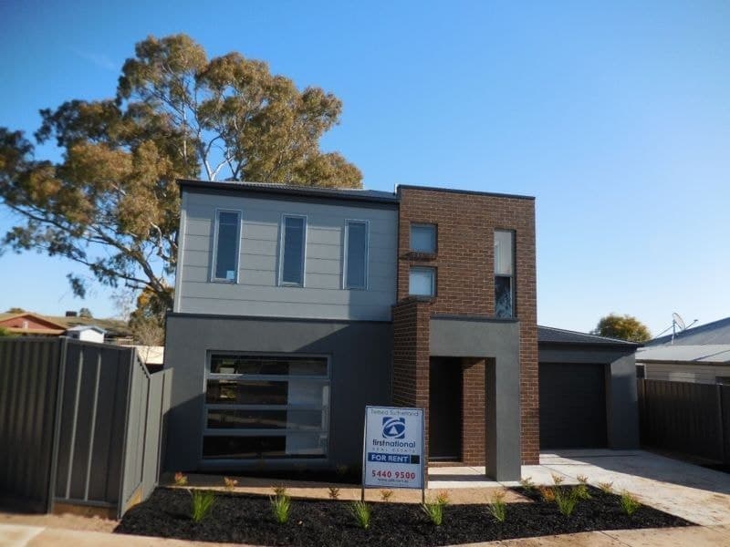 2C Solomon Street, Bendigo VIC 3550, Bendigo - Image 1