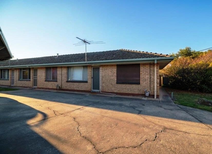 1/1 Bell Court, Wodonga VIC 3690, Wodonga - Image 1