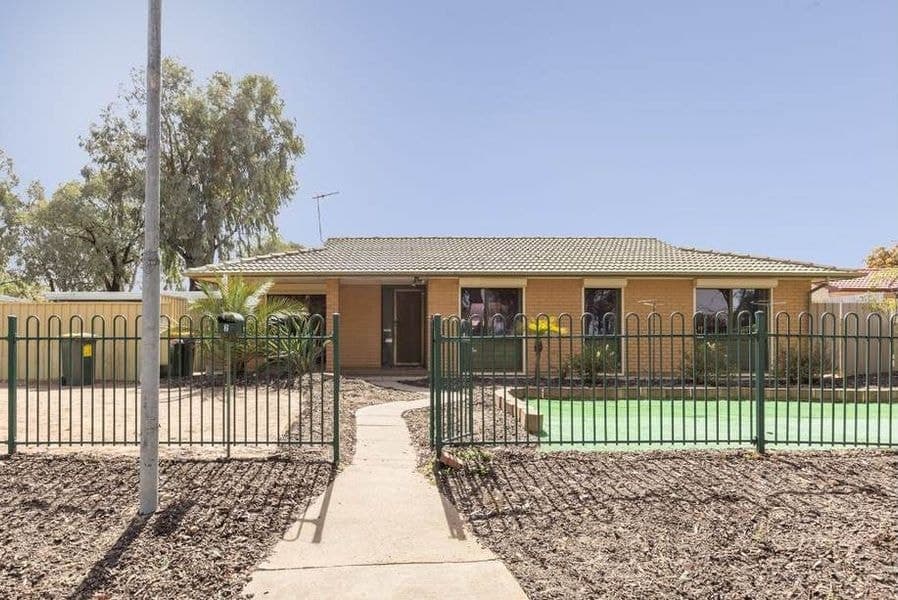 2 Oliver Street, Parafield Gardens SA 5107, Parafield Gardens - Image 1