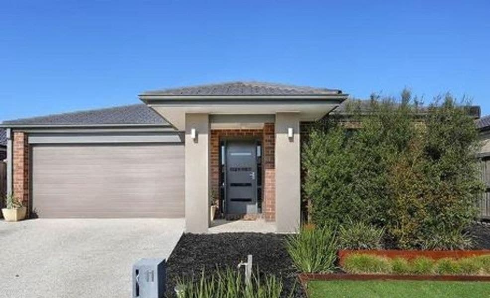 11 Whitecaps Avenue, Point Cook VIC 3030, Point Cook - Image 1
