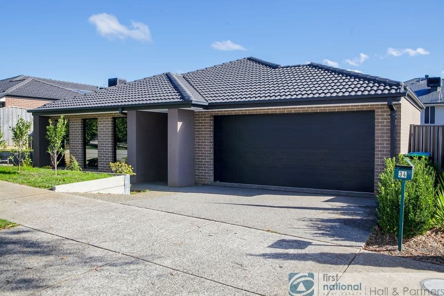 34 Almondsbury Avenue, Berwick VIC 3806, Berwick - Image 1